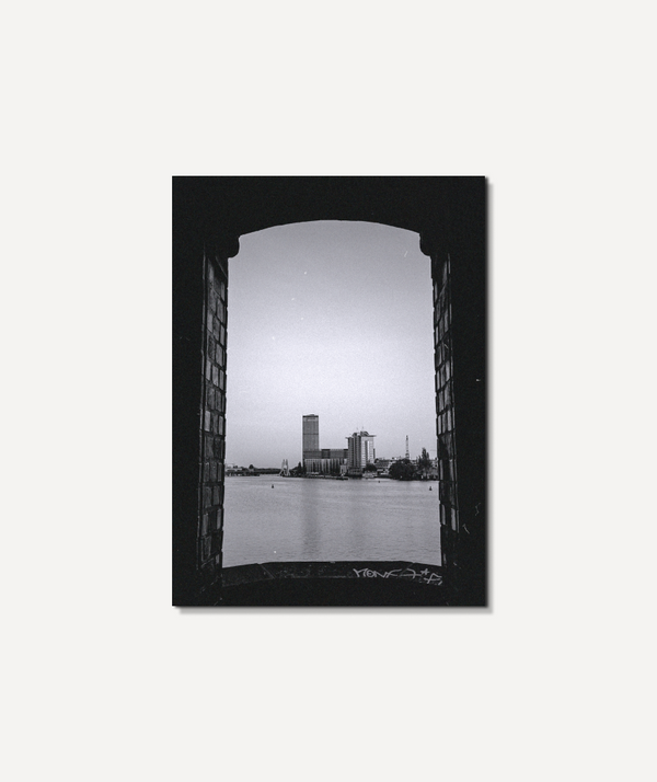 Timeless frame